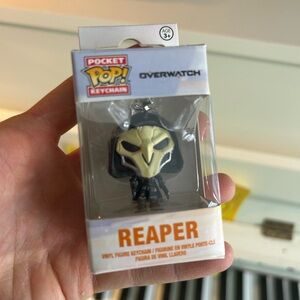 Funko Overwatch Reaper Keychain - Black and Cream
